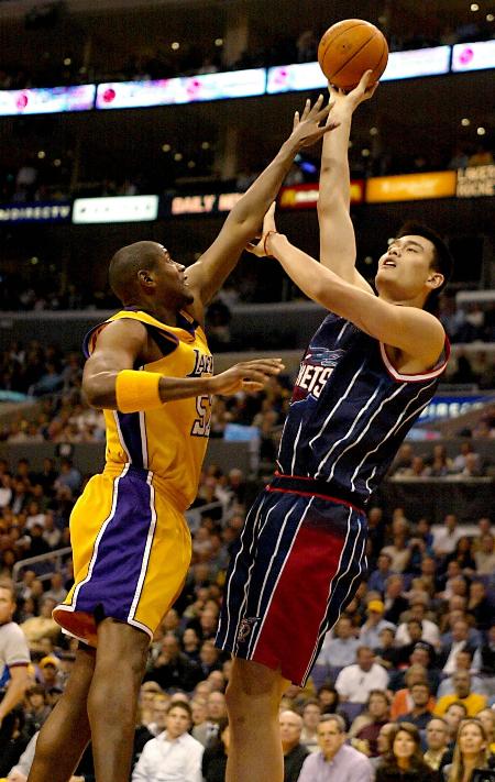 FIFA发布的世界杯赛程以美东时间计算，比北京时间慢12小时（FIFA世界杯赛程以美东时区为准，较北京时间晚12小时）