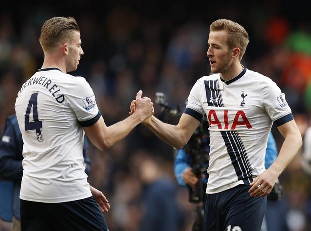 蒙特拉：不能把伊尔迪兹固定在某个位置，那不利于他继续成长（蒙特拉：伊尔迪兹不应被固定在单一位置，否则会影响他的成长）