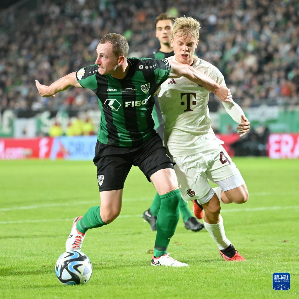 斯卢茨基：虽然排名不是很理想，但我们依然会尽全力打好比赛（斯卢茨基：排名不佳，我们仍将全力以赴打好每场比赛）