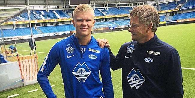 塞维利亚官方：因俱乐部上诉，主场部分看台关闭的处罚将暂停（塞维利亚官宣：俱乐部上诉获受理，主场部分看台关闭处罚暂缓执行）