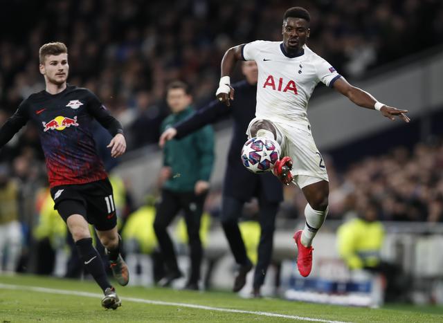 2板6助2抢，三分9中7 一己之力下起三分雨（2板6助2断，三分9投7中 一人掀起三分狂潮）