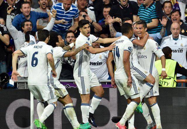 欧冠改制后连续3场破门最年轻榜单：17岁卡尔居首，姆巴佩次席（欧冠改制后连续三场进球最年轻球员榜：17岁卡尔领跑，姆巴佩第二）